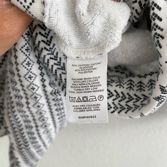 Lou & Grey Fair Isle Fluffy Fleece Hoodie Size Medium Holiday Cozy Casual Fall - Picture 8 of 11